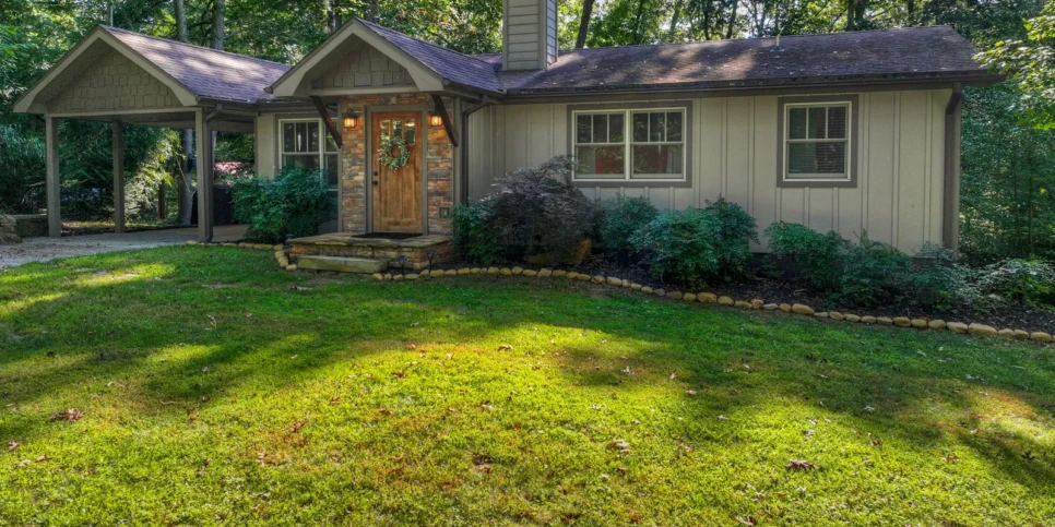 Blue Ridge Davis Hideaway Exterior