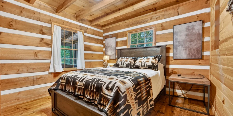 Blue Ridge Deer Haven Bedroom
