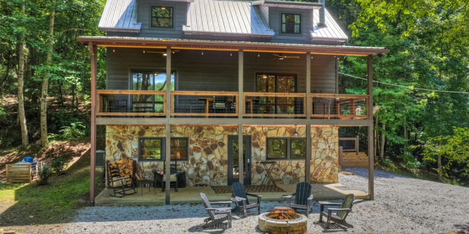 Blue Ridge Hothouse Creek Retreat Exterior