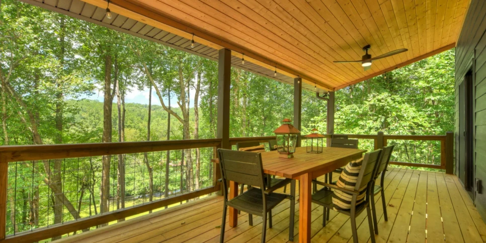 Blue Ridge Hothouse Creek Retreat Exterior