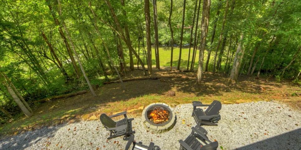 Blue Ridge Hothouse Creek Retreat Exterior
