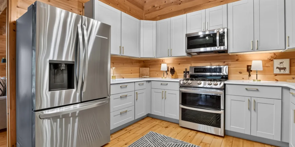 Blue Ridge Hothouse Creek Retreat Kitchen