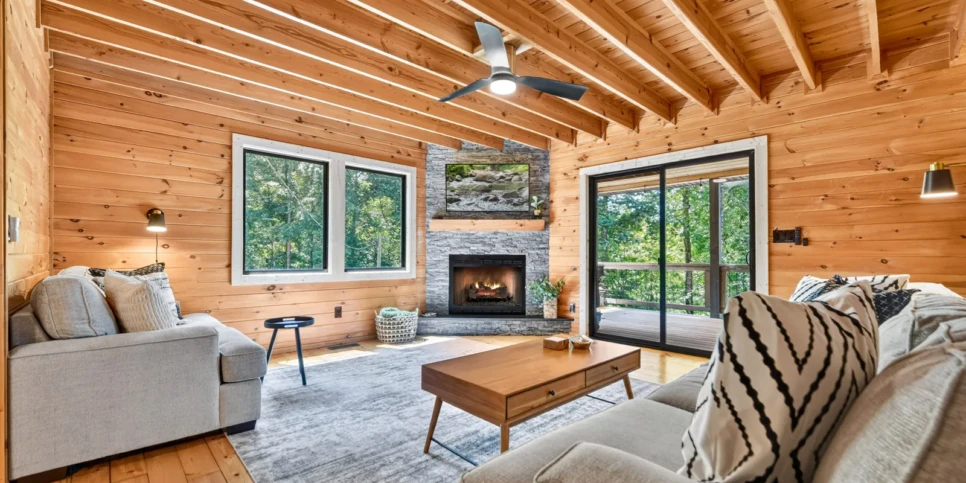 Blue Ridge Hothouse Creek Retreat Living Room