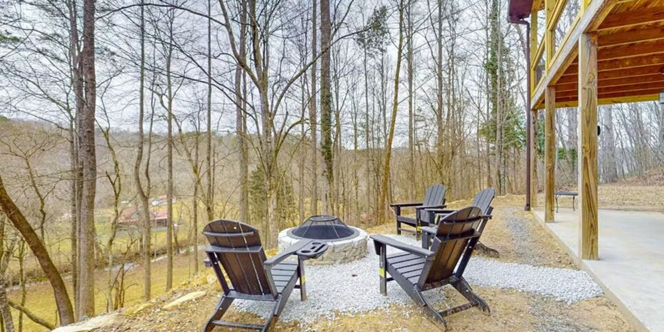 Blue Ridge - Hothouse Creek Retreat - Temporary Photos