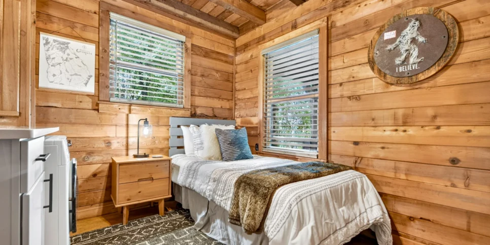 Blue Ridge Piney Mountain Perch Bedroom