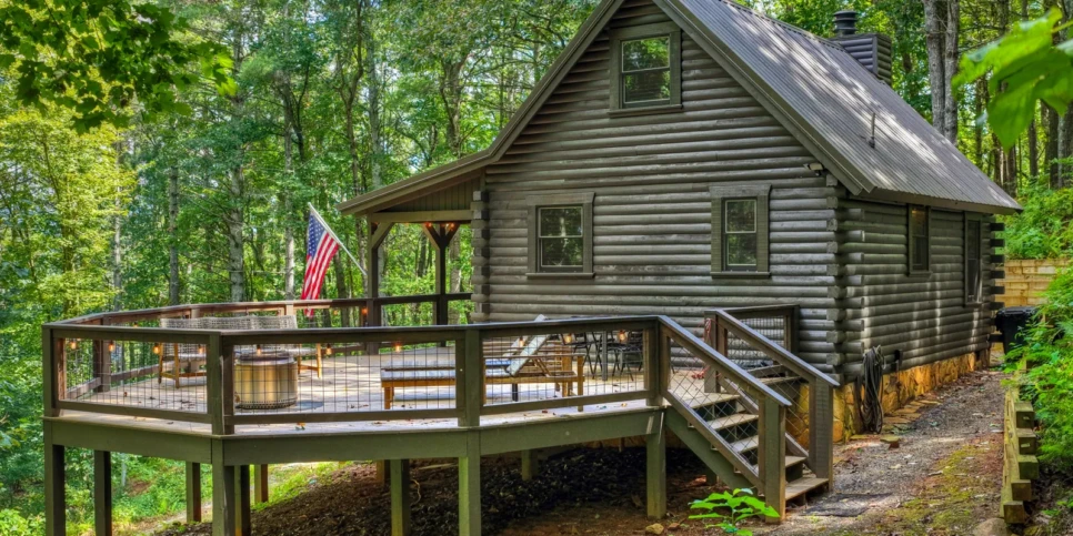 Blue Ridge Piney Mountain Perch Exterior