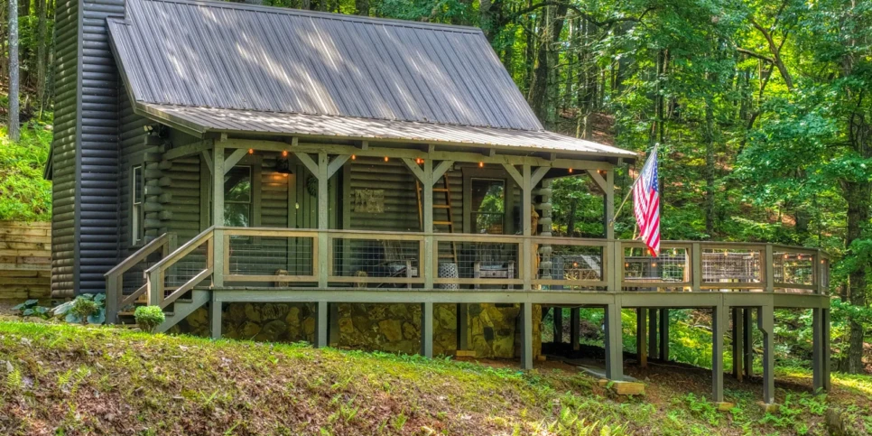 Blue Ridge Piney Mountain Perch Exterior
