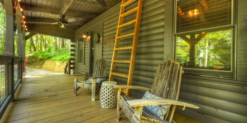 Blue Ridge Piney Mountain Perch Exterior