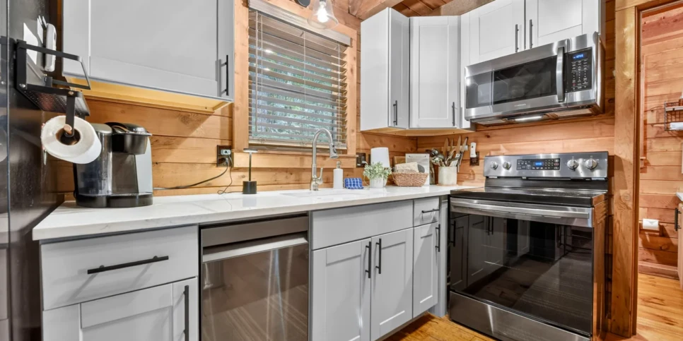 Blue Ridge Piney Mountain Perch Kitchen