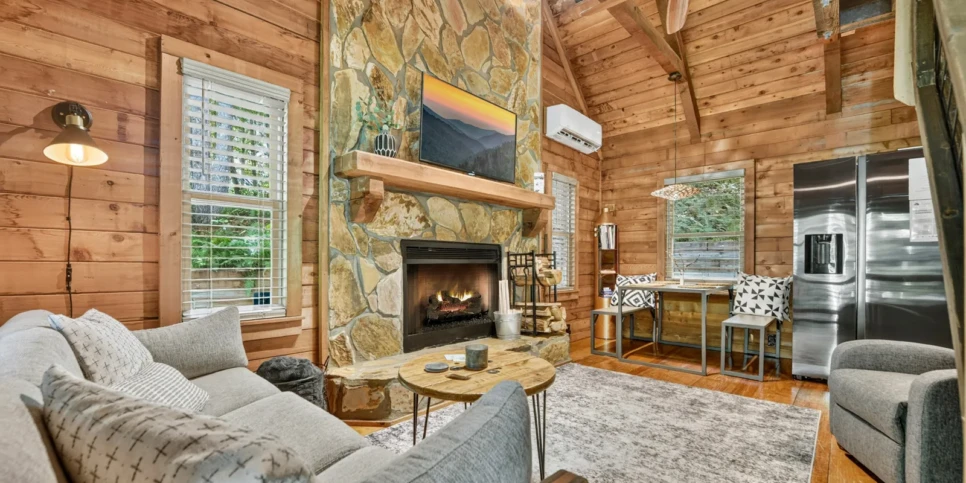 Blue Ridge Piney Mountain Perch Living Room