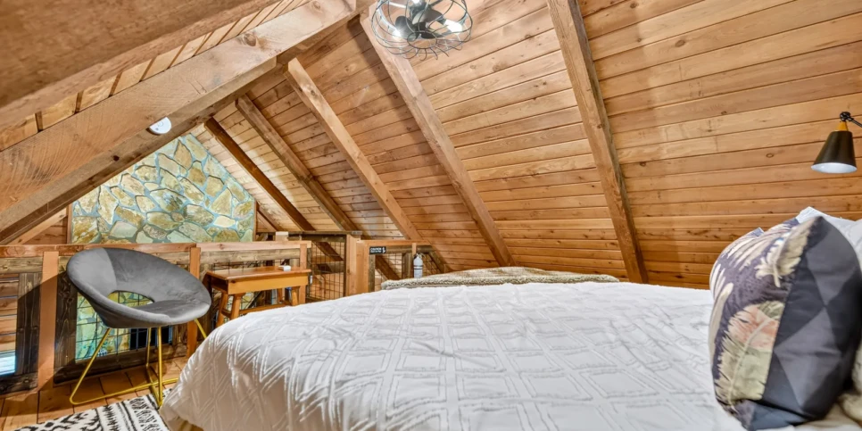 Blue Ridge Piney Mountain Perch Loft